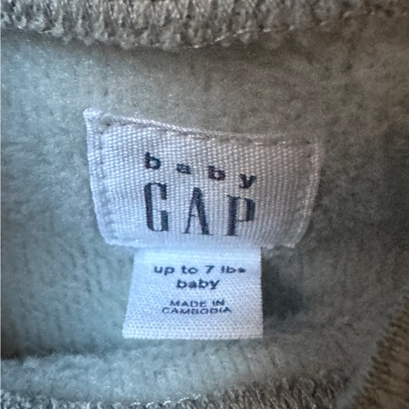 Baby Gap Brannan Bear Sweatshirt Newborn - Picture 7 of 8
